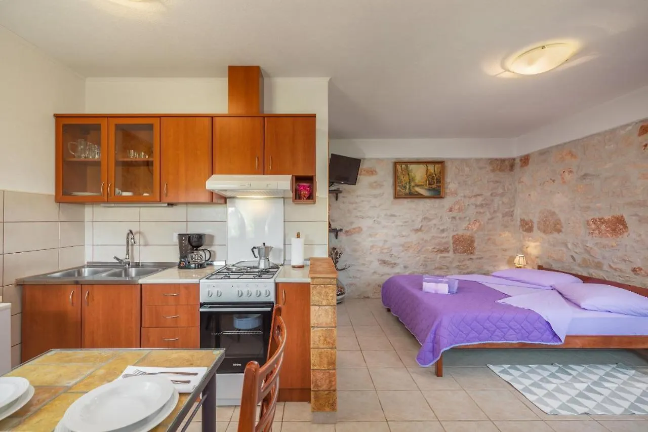 Apartments Basarinka Пореч