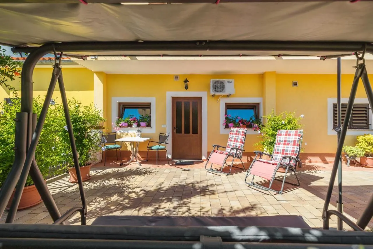 Apartments Basarinka Porec Croazia